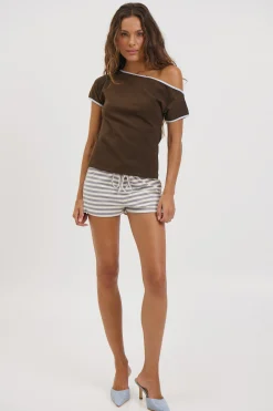 Alia Top Chocolate