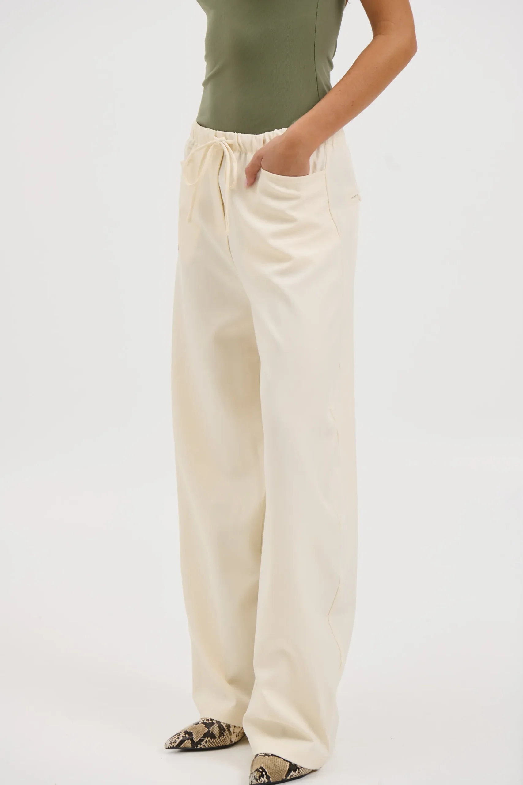 Aubrey Pant Milk