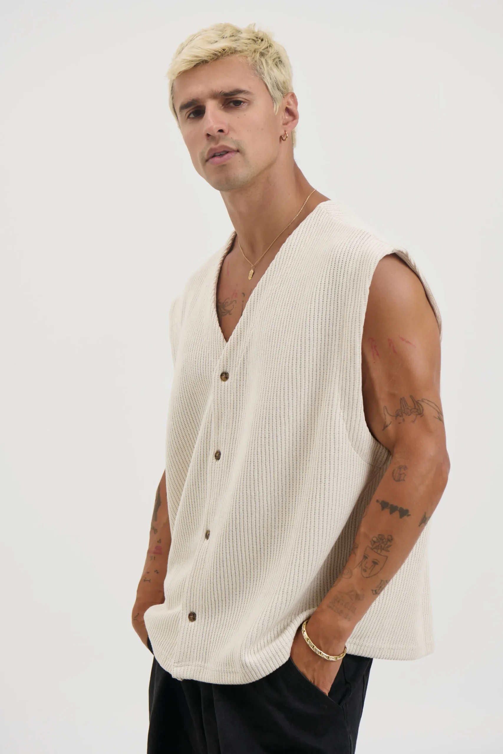 Cassius Knitted Vest Sand