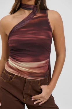 Isobel Top Earth