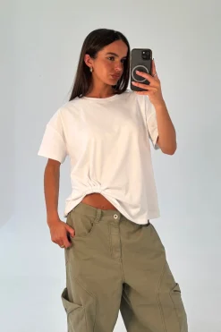 Lola Tee White