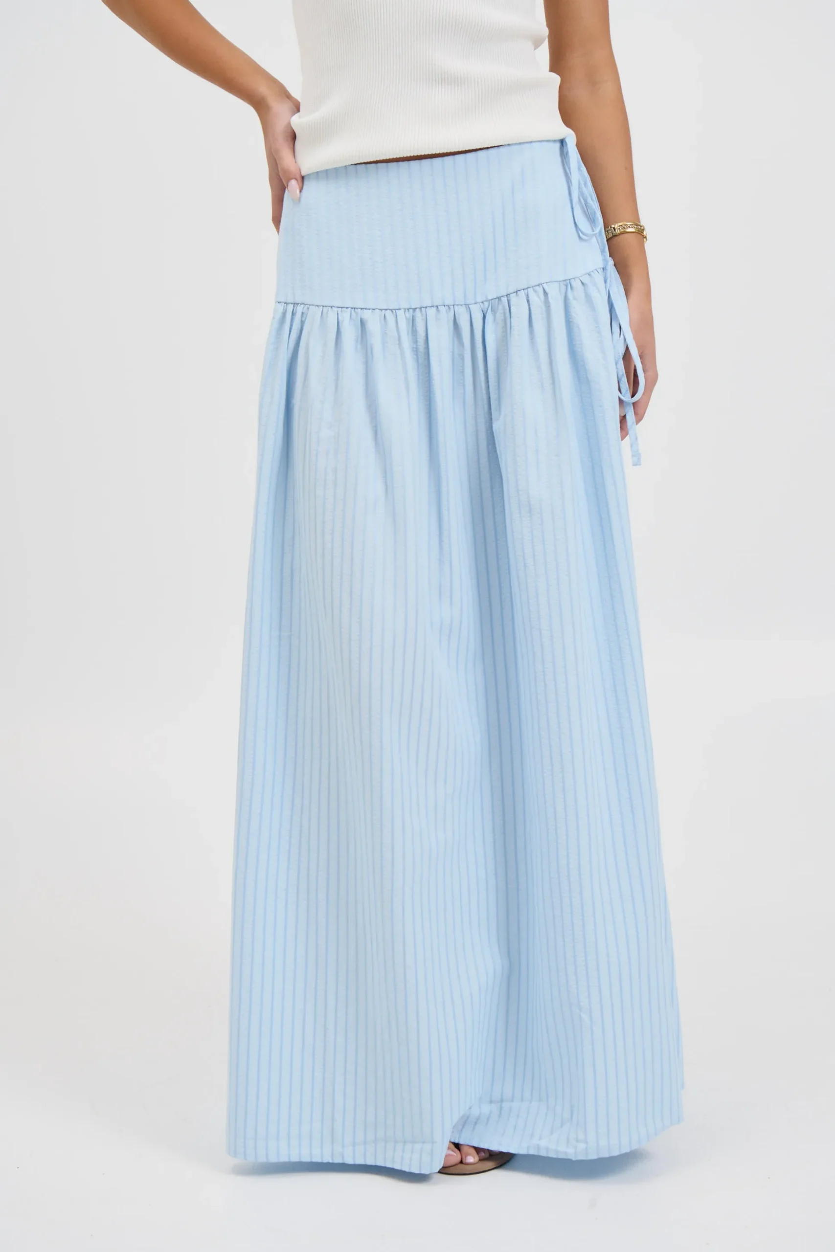 Minnie Maxi Skirt Sky