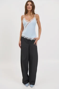 Mishel Cami Sky