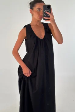 Pania Maxi Dress Black