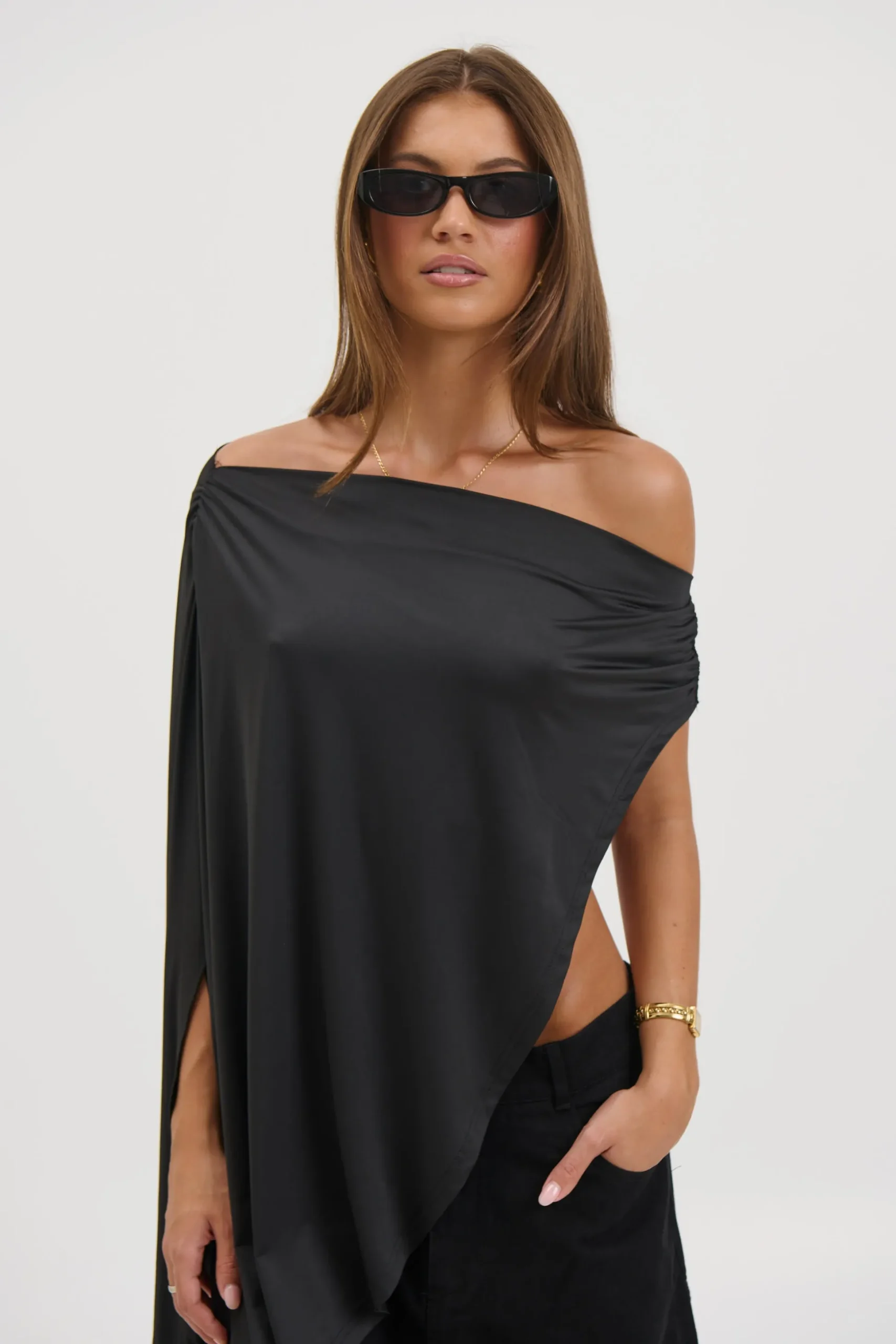 Reborn Poncho Noir