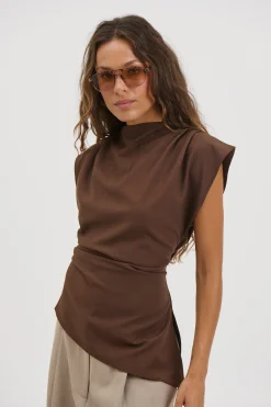 Ryan Top Chocolate