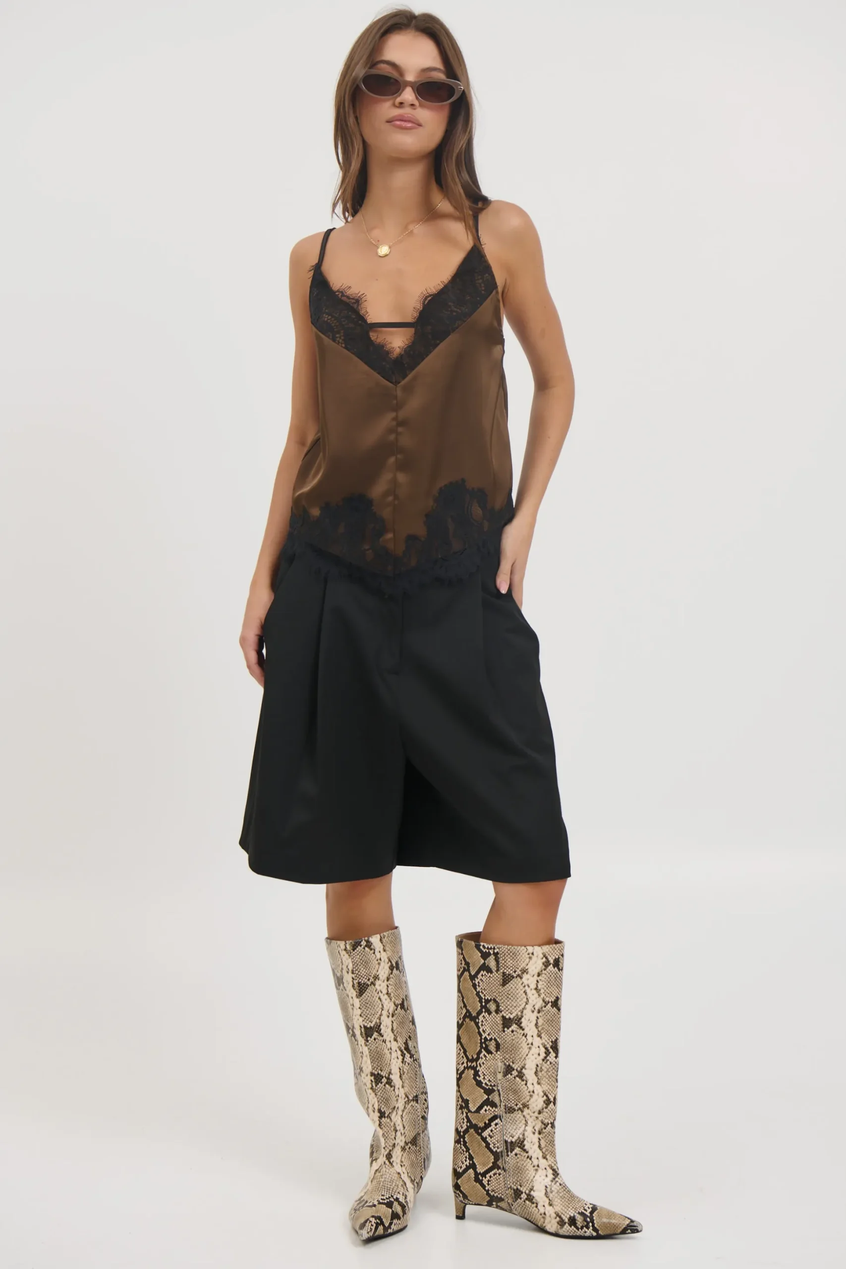 Rylee Lace Cami Chocolate