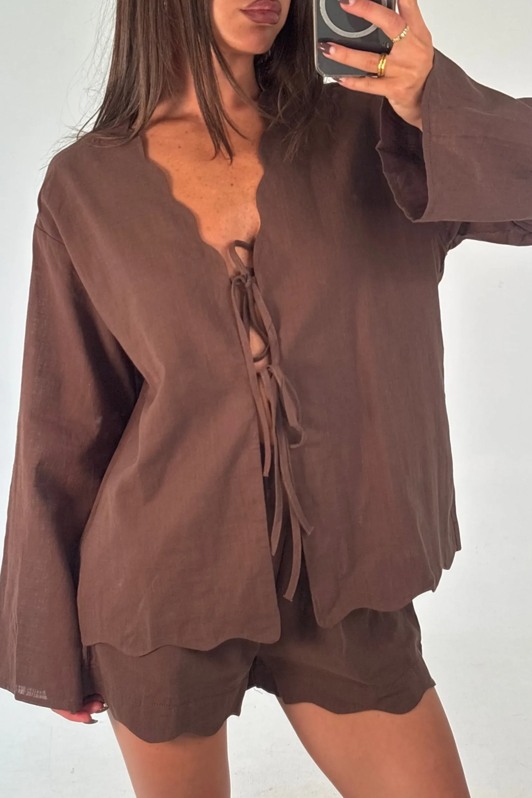 Tianna Scallop Set Chocolate