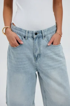 Unisex Flint Baggy Denim Jort Light
