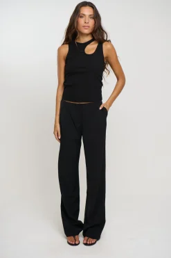 Veronika Tank Black